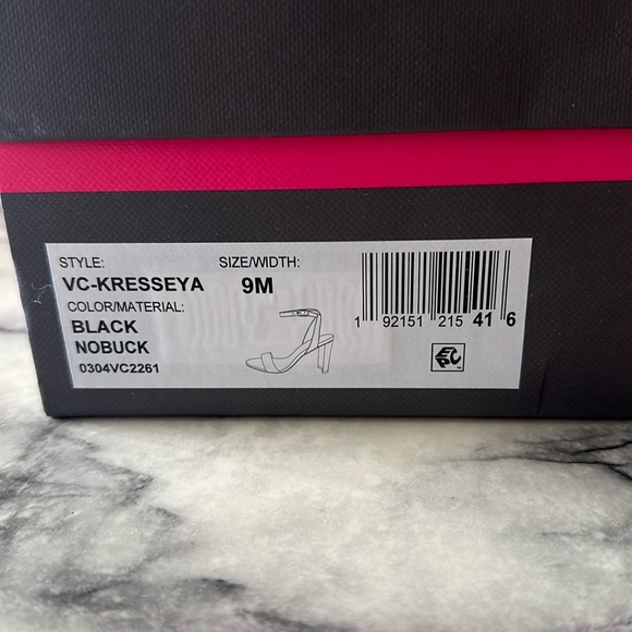 Vince Camuto Black Heels - Picture 10 of 10